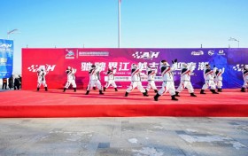2026中国·瑷珲首届冰雪汽车集结拉力赛开幕