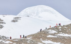 2024第二十二届玉珠峰登山大会圆满闭幕